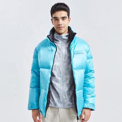 En bas des hommes extérieurs de veste de décolleur d'hiver le short 2 d'habillement a dégrossi le polyester 100%