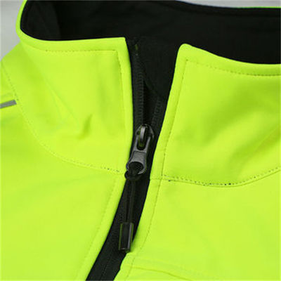 La veste de camping de l'hiver Softshell des hommes imperméables de vestes de SEDEX a adapté aux besoins du client