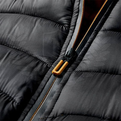 Les vestes légères faites sur commande d'hiver d'anorak de bulle imperméabilisent les douilles démontables respirables