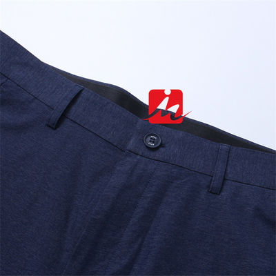Le golf respirable de bout droit de genou court-circuite des shorts viables de polyester de Spandex