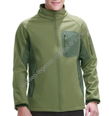 L'OEM imperméabilisent des vestes d'hiver folâtrent la veste respirable de Softshell de la montagne des hommes